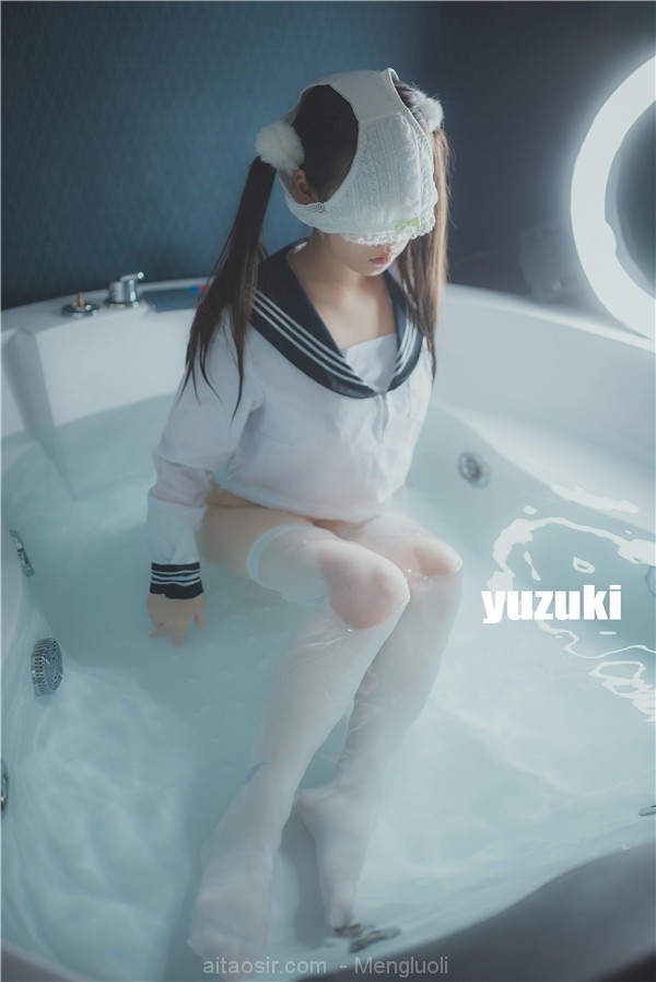 泡泡条纹袜 [81P] – 柚木yuzuki -会员免费下载插图